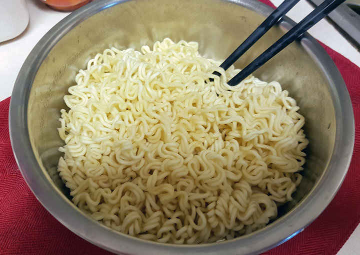 號稱全球最好吃泡麵之一的「印尼炒麵(營多麵)」試吃心得! - 阿祥的網路筆記本 007