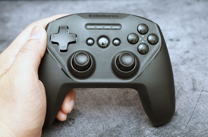 電腦、行動雙平台支援：Steelseries Stratus Duo 開箱實測～搭配 Steam Link 在行動裝置暢玩 PC 大作！ - 阿祥的網路筆記本