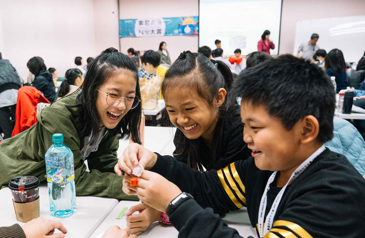 暑假就這樣玩!第 8 屆索尼創意科學大賞 Top 20 成果展來了!8/6 正式開幕,為期八天免費參加! - 阿祥的網路筆記本 暑假就這樣玩!第 8 屆索尼創意科學大賞 Top 20 成果展來了!8/6 正式開幕,為期八天免費參加! - 阿祥的網路筆記本