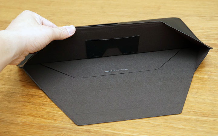 MOFT 隱形立架筆電包開箱：攜帶包與筆電架二合一，一兼兩顧的行動好夥伴！ - 阿祥的網路筆記本