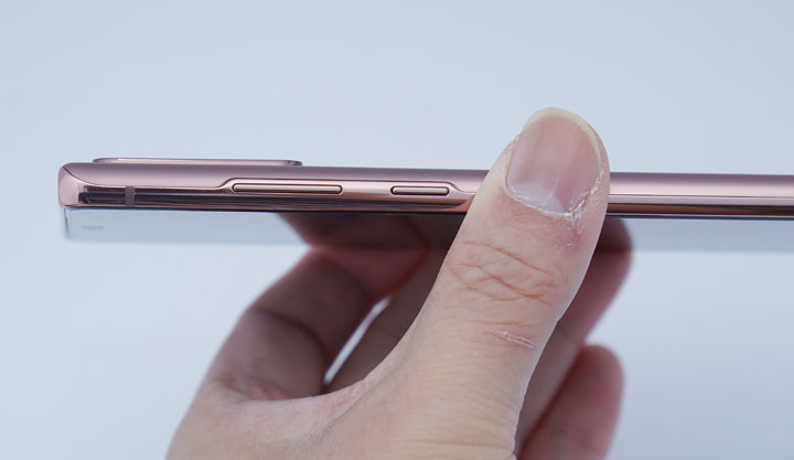 Galaxy Note20 與 Note20 Ultra 的實機動手玩體驗！初探外觀設計與重點功能心得！ - 阿祥的網路筆記本