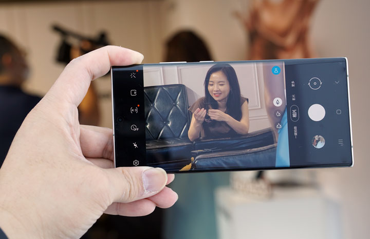 Galaxy Note20 與 Note20 Ultra 的實機動手玩體驗！初探外觀設計與重點功能心得！ - 阿祥的網路筆記本