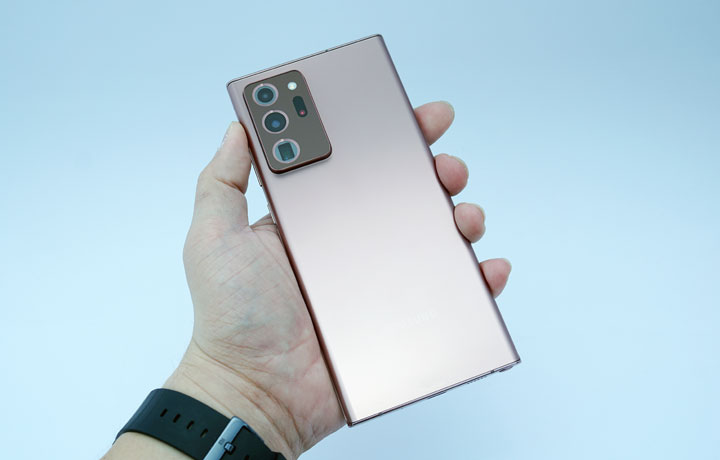 Galaxy Note20 與 Note20 Ultra 的實機動手玩體驗！初探外觀設計與重點功能心得！ - 阿祥的網路筆記本