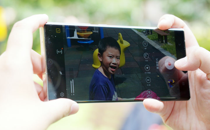 三星 Galaxy Note20 Ultra 5G開箱評測：生產力與娛樂性一次滿足，S Pen 體驗再進階，專業影片模式讓手機化身創作利器！ - 阿祥的網路筆記本