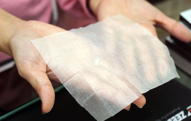 不只防護,體驗更升級:ZEELOT Taiwan 滿版玻璃保護貼系列 for iPhone 11 Pro Max 開箱與使用心得分享! - 阿祥的網路筆記本 不只防護,體驗更升級:ZEELOT Taiwan 滿版玻璃保護貼系列 for iPhone 11 Pro Max 開箱與使用心得分享! - 阿祥的網路筆記本