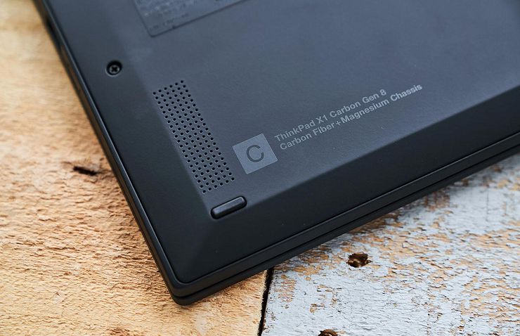 第 8 代 ThinkPad X1 Carbon 深度評測：輕薄依舊、全能高效，最強商務筆電再臨！ - 阿祥的網路筆記本
