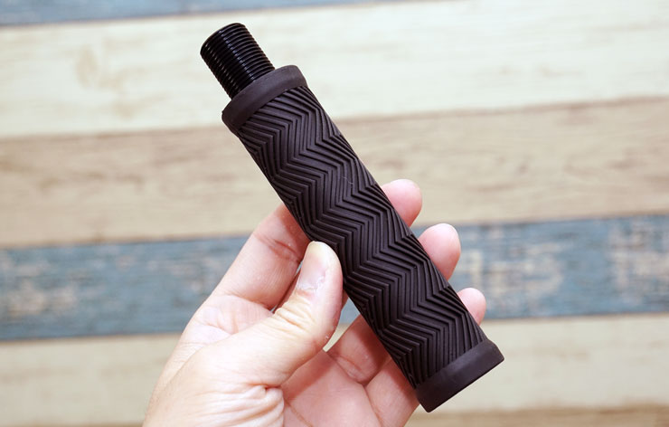 兼具輕巧與堅固性：Waymax X6碳纖維電動滑板車開箱體驗～輕型電動載具的首選，更是短距移動的利器！ - 阿祥的網路筆記本