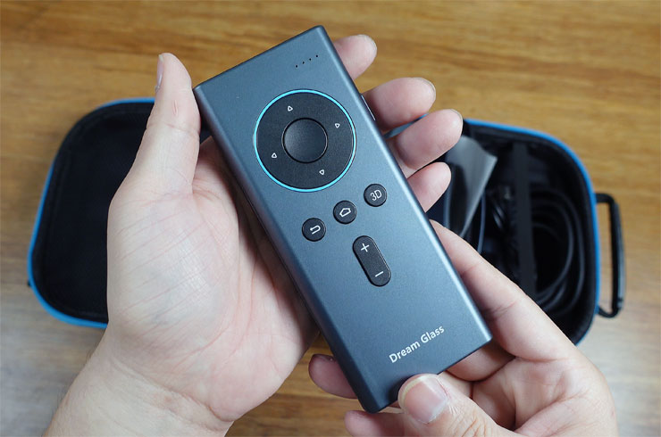 Dream Glass 4K AR 智慧眼鏡開箱評測：地表最強性價比，可以隨身攜帶的 200 吋大螢幕娛樂！ - 阿祥的網路筆記本