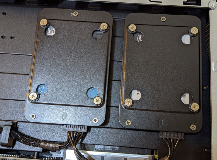 TeamGroup 高效能 2.5 吋 SSD 雙開箱：CX2 與 EX2 512GB 款實戰測試，告訴你裝機升級或容量擴充該怎麼選？ - 阿祥的網路筆記本