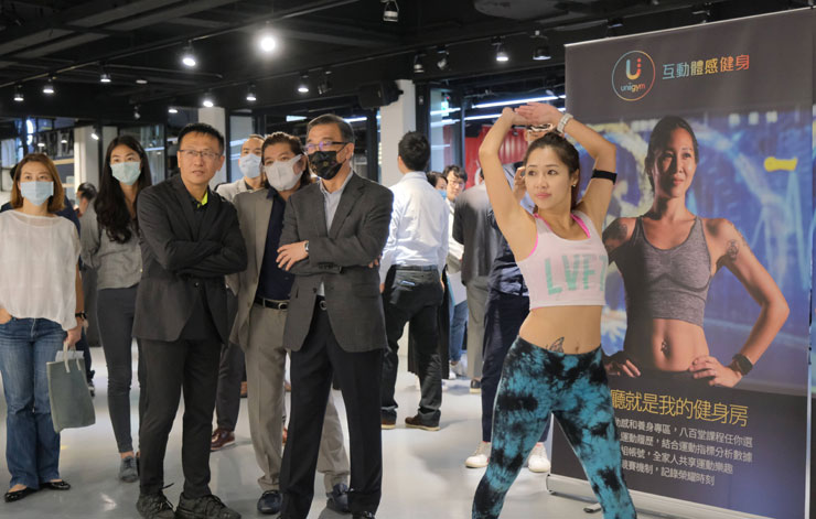 號稱「健身界 Netflix」的 Uniigym 互動體感健身服務來了，在家就有千種健身課程任你選！ - 阿祥的網路筆記本