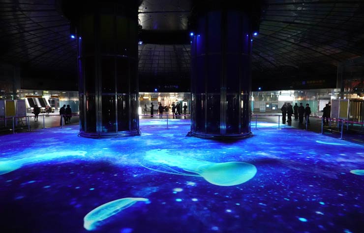 Epson 推出全球最輕巧 30000 流明 3LCD 雷射投影機 EB-L30000U，打造高雄捷運「鳳翼天翔」體感互動光雕秀！ - 阿祥的網路筆記本