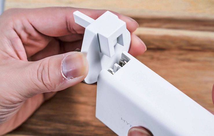 HyperJuice 100W 氮化鎵 GaN 快速充電器動手玩：體積迷你、功能全面，一顆搞定充電大小事！ - 阿祥的網路筆記本