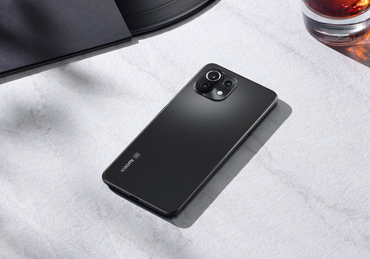 小米 11 系列最輕薄之作：小米 11 lite 5G 正式上市，全新小米智慧顯示器 P1 系列 55 吋與 50 吋同步登場！ - 阿祥的網路筆記本