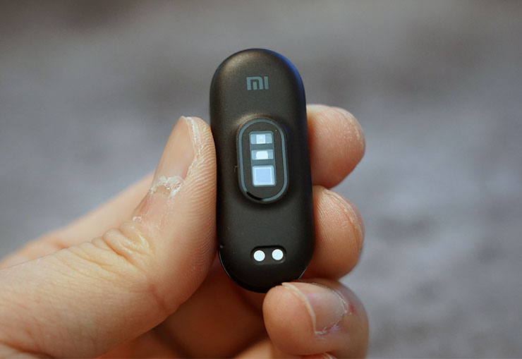 小米手環 6 開箱實測：新增血氧飽和度偵測與更多運動模式，外型維持經典但少了一些驚喜！ - 阿祥的網路筆記本