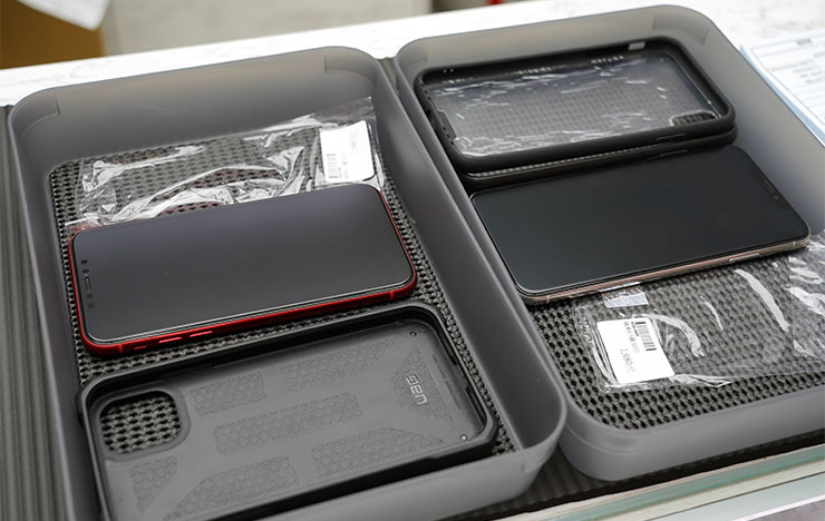 給 iPhone 13 最極致呵護!小豪包膜桃園旗艦店 2.0 全新升級~十萬級無塵室進駐,只為給客戶極致服務! - 阿祥的網路筆記本 給 iPhone 13 最極致呵護!小豪包膜桃園旗艦店 2.0 全新升級~十萬級無塵室進駐,只為給客戶極致服務! - 阿祥的網路筆記本