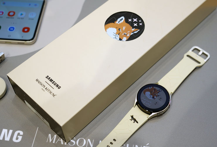 三星攜手 Maison Kitsuné 打造 Galaxy Watch 4 與 Galaxy Buds 2 特別版!「法日混血小狐狸」進入銀河系~超可愛實機搶先看! - 阿祥的網路筆記本 三星攜手 Maison Kitsuné 打造 Galaxy Watch 4 與 Galaxy Buds 2 特別版!「法日混血小狐狸」進入銀河系~超可愛實機搶先看! - 阿祥的網路筆記本
