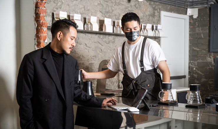 為創作者而生！Logitech MX Keys Mini 智能無線藍牙鍵盤精簡桌面空間，三大智能鍵讓操作流程更順暢！ - 阿祥的網路筆記本