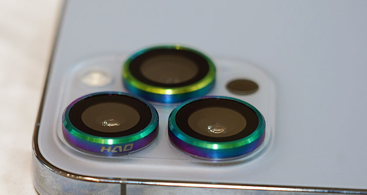 小豪包膜 HAO 燒鈦鏡頭保護圈 for iPhone 13 Pro Max 開箱：多一層防護，畫質也不變！ - 阿祥的網路筆記本
