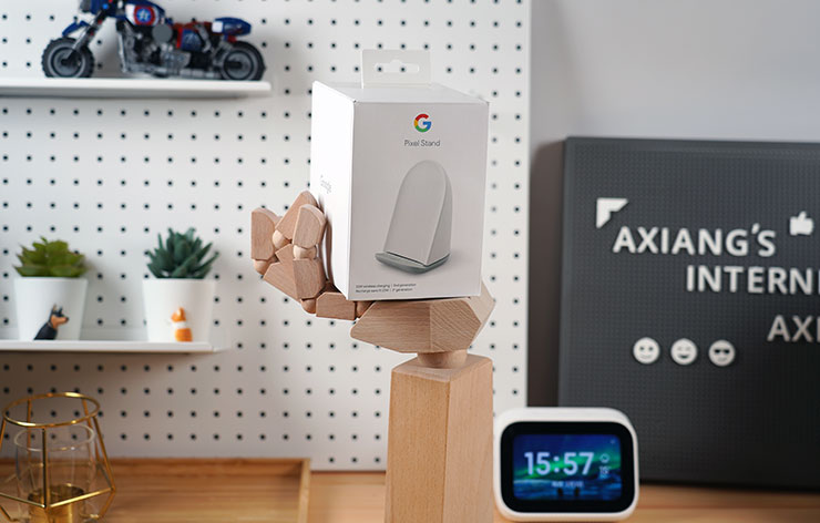 Google Pixel Stand 第 2 代開箱實測：不只有快速無線充電，還兼具數位相框與智慧家庭中控台功能！ - 阿祥的網路筆記本