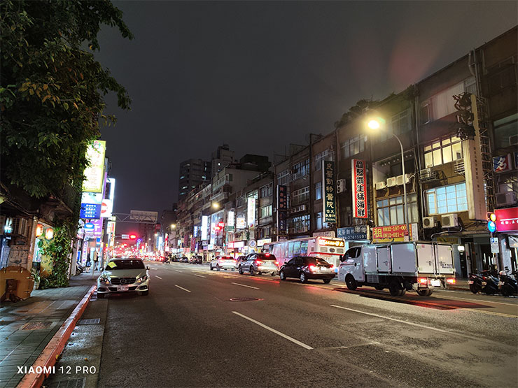 Xiaomi 12 Pro 的夜景模式實拍