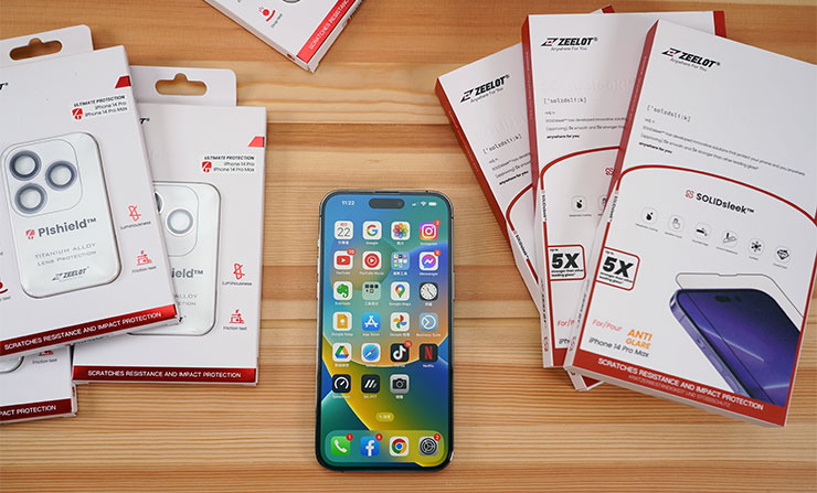 ZEELOT 為今年的 iPhone14 系列帶來了完整的螢幕與鏡頭防護系列產品，讓你寶貝的手機「前後都有得顧」！