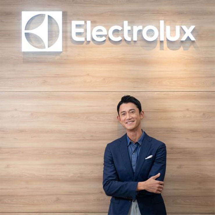 伊萊克斯打造全台首間「美好生活體驗館」,北歐風空間引領人性化智慧家庭生活! - 阿祥的網路筆記本 伊萊克斯品牌代言人吳慷仁現身帶逛「美好生活體驗館」,分享自身理想居家的藍圖。