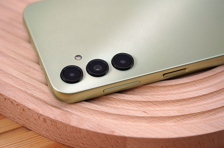 不同於去年 Galaxy A 系列的設計風格，Galaxy A14 5G 在外觀上帶來了全新風貌，質感呈現也更上一層樓！