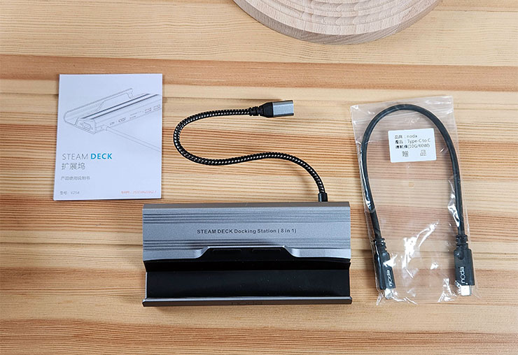 noda Steam Deck Docking Station 開箱:八合一擴充基座,好用嗎? - 阿祥的網路筆記本 盒內物品一覽:擴充底座本體、說明書、主機固定槽貼文、USB C 線一條