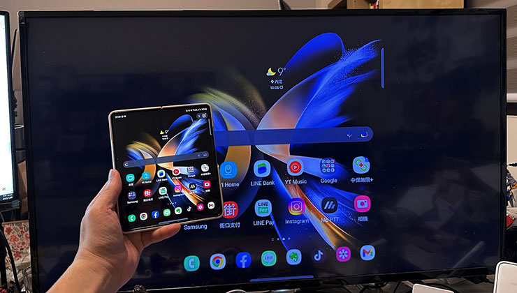 接下來畫面上就會出現手機螢幕的鏡像囉！