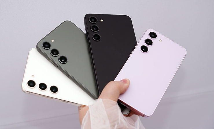 三款新旗艦都具備四種大地配色，包括曇花白、墨竹綠、深林黑與夜櫻紫。