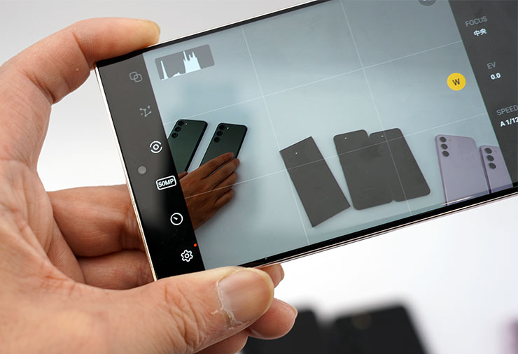 Expert RAW 中也提供最高 5000 萬畫素 RAW 檔直出的功能。