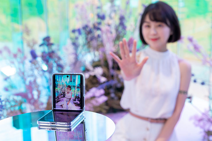 抬頭仰望45度角的天空，「我的晨間摺學」任何角度無感生活，有感解脫！