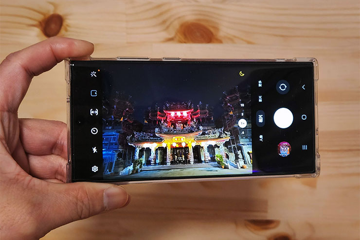 今年的 Galaxy S23 Ultra 在夜拍效果方面仍舊有著極為出色的表現。