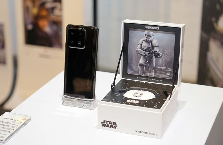 參與預購 Xiaomi 13 Pro 與 Xiaomi 13 即贈（或登錄贈）Xiaomi Buds 3 星戰聯名款（價值新台幣$2,695 元；數量有限，送完為止）