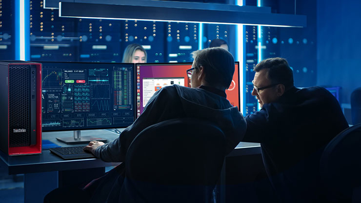 三款 Lenovo ThinkStation 工作站皆通過 Lenovo 嚴格標準與測試，適合部署在最嚴苛的 IT 專業工作環境。