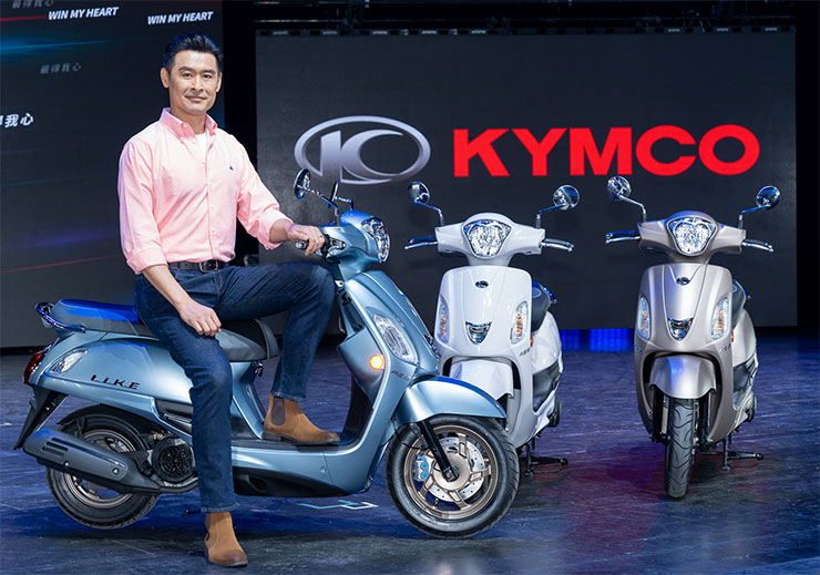 【Like Keyless】義式復古機能進化！盧廣仲與Janet謝怡芬最Like「載一騎」