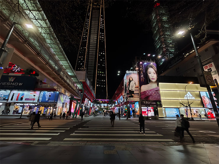 Xiaomi 13 的夜景拍攝樣張