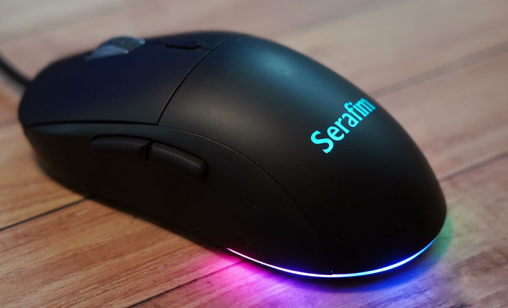 Serafim M1 變形滑鼠搶鮮開箱體驗:外型自定義,商務 & 電競需求一次滿足! - 阿祥的網路筆記本 將外殼拆下後,可以發現到 Serafim M1 變形滑鼠尾部的 RGB 燈區更為醒目了。