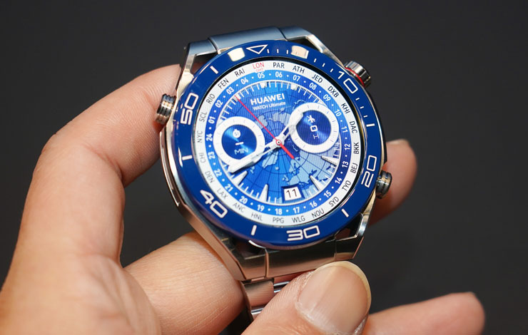 HUAWEI 春季新品陣容強!智慧手錶有黑科技,真無線耳機重低音強襲,4G CPE3 路由器免施工安裝更有彈性! - 阿祥的網路筆記本 HUAWEI WATCH Ultimate 採用 1.5 吋 LTPO 大螢幕,搭配藍寶石玻璃鏡面,錶殼採用超堅固的「非晶鐺液態金屬」打造,抗衝擊、耐劃傷能力更強,並兼具輕量化