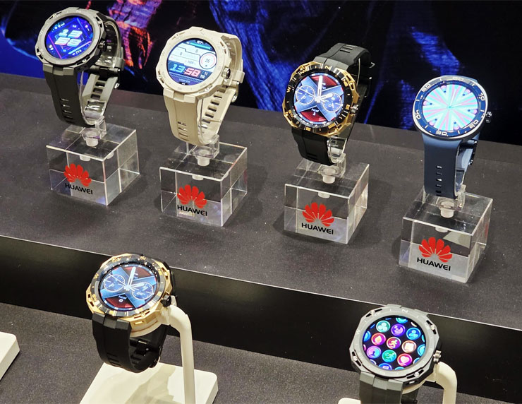 HUAWEI 春季新品陣容強!智慧手錶有黑科技,真無線耳機重低音強襲,4G CPE3 路由器免施工安裝更有彈性! - 阿祥的網路筆記本 HUAWEI WATCH GT Cyber 首創「可換錶殼」功能,外型更多變