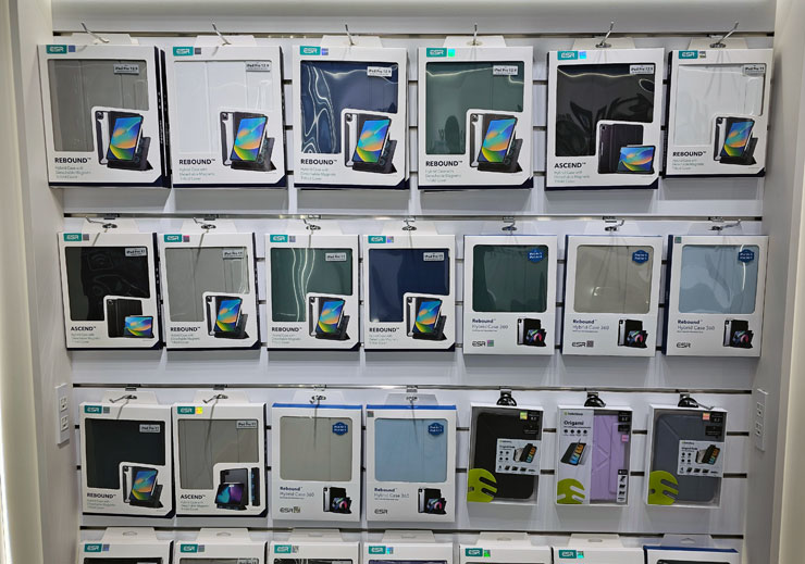 除了 iPhone 專用週邊，許多 iPad 保護殼也能在小豪包膜找到！