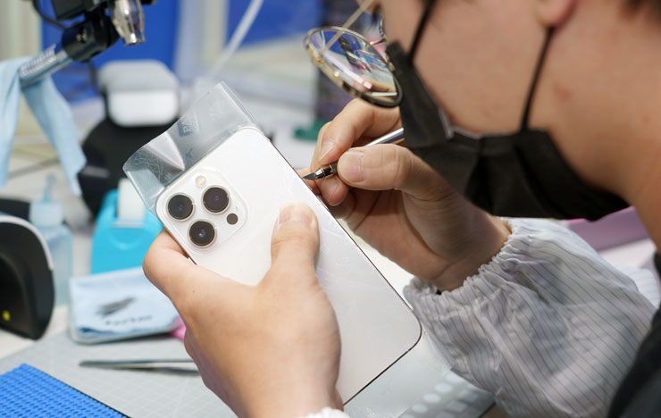 小豪包膜中壢直營旗艦店 2.0 持續了小豪包膜的服務升級之路，相信不久的未來在全台灣也會有小豪包膜更棉密的服務網絡！