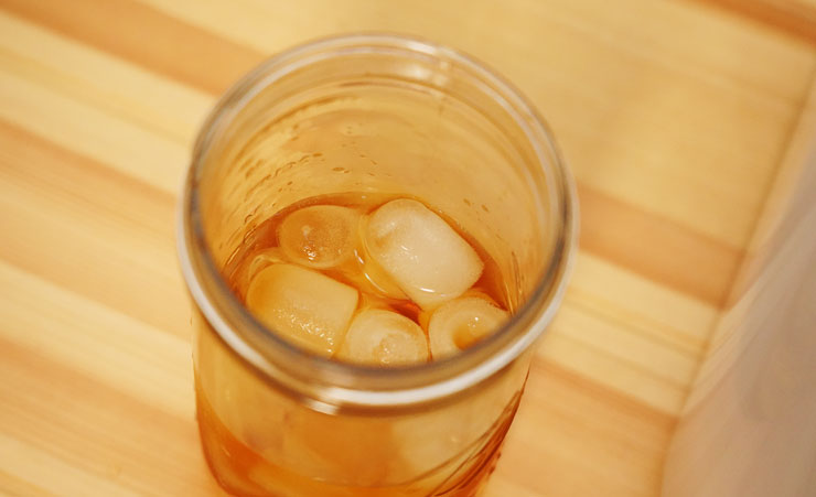 注入飲料就能立即享受清涼滋味，不用苦苦等待飲料放在冰箱中的降溫時間了。