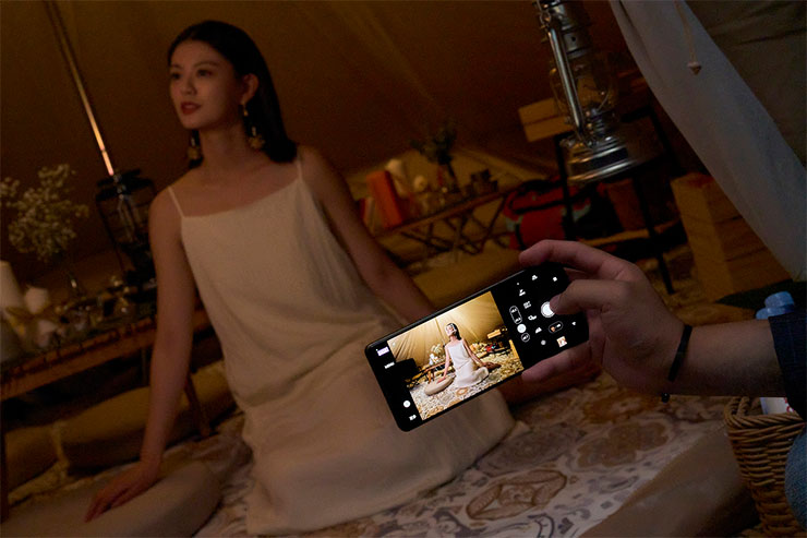 Sony 超感光旗艦 Xperia 1 V 登台,預購贈 2000 元配件購物件,5/30 正式開賣! - 阿祥的網路筆記本 Xperia 1 V 新增夜拍模式,結合高速多幀疊圖處理技術,在低光源環境拍攝也能呈現豐富細節影像!