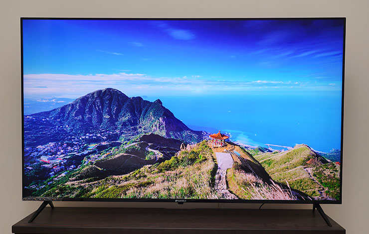 山水 4K QLED 量子智慧聯網電視開箱實測:QLED 顯色、4K HDR 與 Google 認證 Android TV 系統一次滿足!價格平易近人超驚喜! - 阿祥的網路筆記本 實際在 YouTube 上找了幾個 4K UHD 規格的影音內容來感受一下 山水 4K QLED 量子智慧聯網電視的畫質表現,可以明顯發現到影像的細節豐富度十分高,真的有種直接從窗戶看出去風景的感覺。
