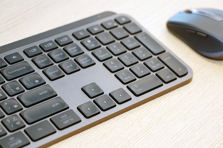 Logitech MX 高階商務鍵鼠推新品,6/19 雙電商優惠首賣,Smart Action 智能啟動功能全新升級更便利! - 阿祥的網路筆記本 MX Keys 家族的球狀碟型按鍵設計 (Perfect Stroke),微凹鍵帽的打字手感