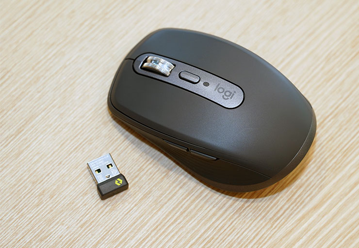 Logitech MX 高階商務鍵鼠推新品,6/19 雙電商優惠首賣,Smart Action 智能啟動功能全新升級更便利! - 阿祥的網路筆記本 Logitech MX Anywhere 3S 無線行動滑鼠同樣支援 Logi Bolt 接收器