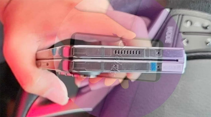 疑似 Galaxy Z Fold 5 實機頂部，可以看到摺疊時機身幾乎完全貼合