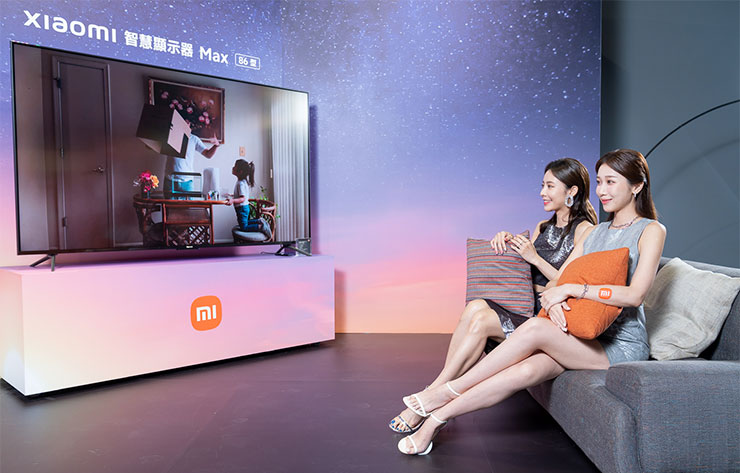 Xiaomi 智慧顯示器 Max 86 型，其具備影院級超大86吋極窄邊框螢幕、超高螢幕機身比與4K Ultra HD解析度，支援Dolby Vision IQ與Dolby Atmos，創造更身歷其境、更豐富的影廳享受。