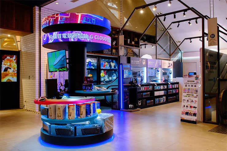 Logitech 快閃店進駐高雄漢神巨蛋!從個人協作到電競創作一次滿足! - 阿祥的網路筆記本 Logitech俐落現代風快閃店亮眼進駐高雄漢神巨蛋